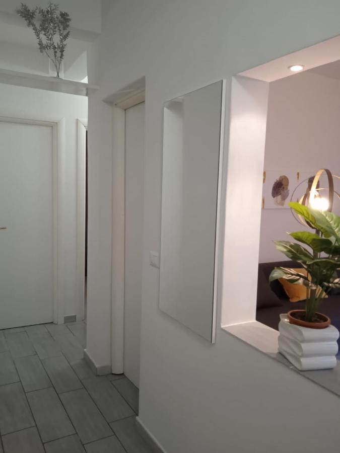 Smart Suite โรม ภายนอก รูปภาพ